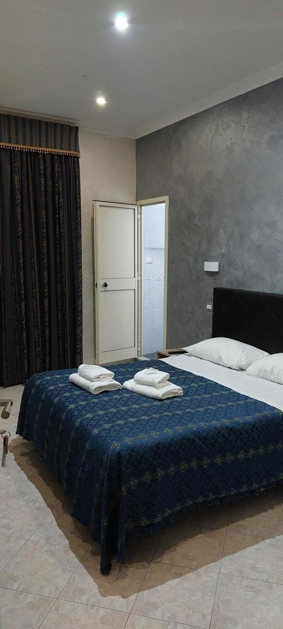 Hotel Planet Рим Екстериор снимка
